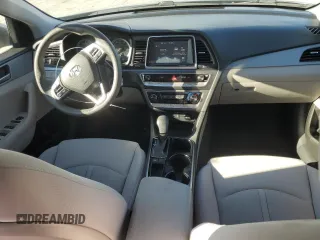 2018 Hyundai Sonata SE z VIN 5NPE24AF6JH722829, wystawiony jako Copart lot #50531125 z przebiegiem 68 920 mil mil oraz Szkoda całkowita • Salvage title. Historia ofert i sprzedaży dostępna na DreamBid. Obrazek 8.