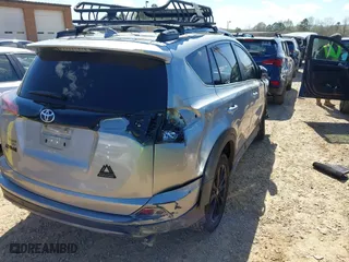 2018 Toyota RAV4 XLE with VIN 2T3WFREV5JW446272, listed as a IAAI auction lot 41897596 with 91,899 mi miles. Bid and sale history available at carsss.com. Image 4.