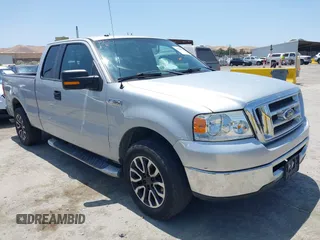 2007 Ford F-150 XL z VIN 1FTPX12597NA51566, wystawiony jako IAAI lot #42500495 z przebiegiem 188 983 mil mil oraz . Historia ofert i sprzedaży dostępna na DreamBid. Obrazek 1.