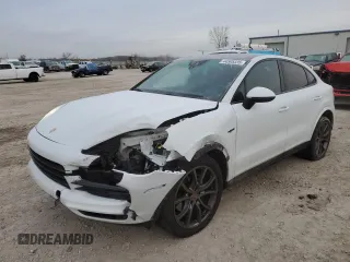 2021 Porsche Cayenne E-Hybrid Hybrid with VIN WP1BE2AY7MDA44052, listed as a Copart auction lot 44595335 with 45,896 mi miles and Salvage title. Bid and sale history available at DreamBid. Image 1.