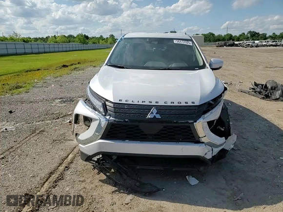 2023 Mitsubishi Eclipse Cross ES z VIN JA4ATUAA3PZ050854, wystawiony jako Copart lot #56412925 z przebiegiem 24 322 mil mil oraz Szkoda całkowita • Salvage title. Historia ofert i sprzedaży dostępna na DreamBid. Obrazek 14.