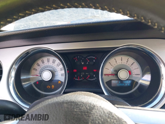 2011 Ford Mustang V6 with VIN 1ZVBP8AMXB5123084, listed as a IAAI auction lot 41359860 with 123,589 mi miles and . Bid and sale history available at carsss.com. Image 7.