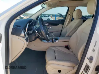2021 Mercedes-Benz GLC 300 with VIN W1N0G8DB8MF940662, listed as a Copart auction lot 58817955 with 48,925 mi miles and Salvage title. Bid and sale history available at DreamBid. Image 7.