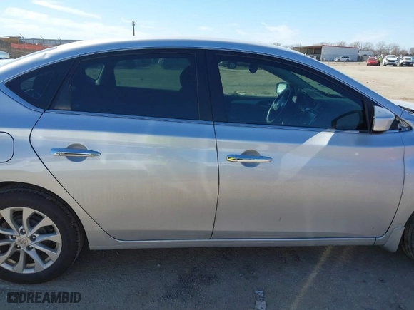 2019 Nissan Sentra S with VIN 3N1AB7AP5KY350111, listed as a IAAI auction lot 41706298 with 75,846 mi miles. Bid and sale history available at carsss.com. Image 13.