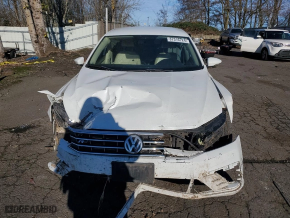 2017 Volkswagen Passat R-Line w/Comfort Pkg with VIN 1VWDT7A34HC047579, listed as a Copart auction lot 87316724 with NaN miles and Salvage Title. Bid and sale history available at carsss.com. Image 5.