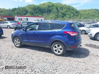 2016 Ford Escape SE z VIN 1FMCU9G97GUA82186, wystawiony jako IAAI lot #42204318 z przebiegiem 111 982 mil mil oraz . Historia ofert i sprzedaży dostępna na DreamBid. Obrazek 14.