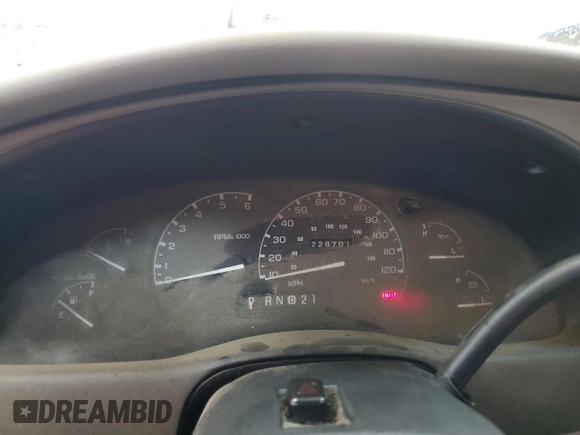 1999 Ford Explorer Sport z VIN 1FMYU24X3XUB23512, wystawiony jako Copart lot #82668734 z przebiegiem 228 701 mil mil oraz Szkoda całkowita • Salvage title. Historia ofert i sprzedaży dostępna na DreamBid. Obrazek 9.