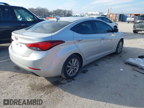 2016 Hyundai Elantra SE with VIN 5NPDH4AE0GH654960, listed as a IAAI auction lot 41089501 with 136,612 mi miles. Bid and sale history available at carsss.com. Image 4.