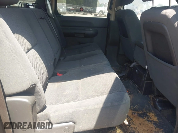 2008 GMC Sierra 1500 SLE1 z VIN 2GTEC130781219570, wystawiony jako IAAI lot #42040864 z przebiegiem 277 819 mil mil oraz . Historia ofert i sprzedaży dostępna na DreamBid. Obrazek 8.
