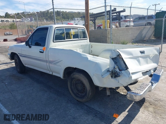 1994 Toyota Pickup DX with VIN JT4RN81P1R5194136, listed as a IAAI auction lot 41848772 with 170,759 mi miles and . Bid and sale history available at DreamBid. Image 3.
