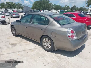2005 Nissan Altima S with VIN 1N4AL11D95C179525, listed as a IAAI auction lot 42576953 with 126,836 mi miles and . Bid and sale history available at DreamBid. Image 3.