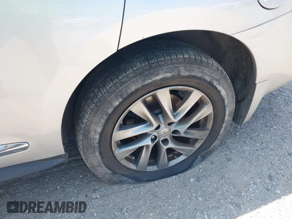 2014 Infiniti QX60 with VIN 5N1AL0MM9EC547133, listed as a IAAI auction lot 42800575 with 197,840 mi miles and . Bid and sale history available at DreamBid. Image 6.