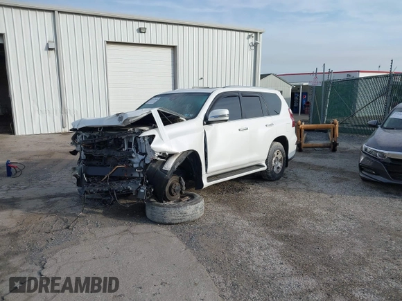 2021 Lexus GX 460 Premium with VIN JTJAM7BX8M5289419, listed as a IAAI auction lot 42037078 with 32,003 mi miles and . Bid and sale history available at DreamBid. Image 2.