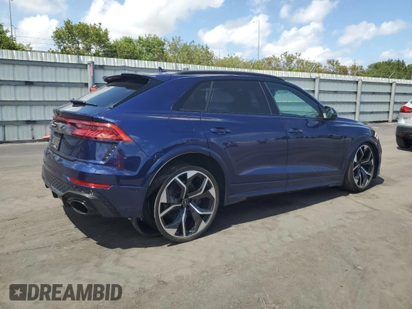2022 Audi RS Q8 z VIN WU1ARBF19ND008770, wystawiony jako Copart lot #55914865 z przebiegiem 16 393 mil mil oraz Szkoda całkowita • Salvage title. Historia ofert i sprzedaży dostępna na DreamBid. Obrazek 3.