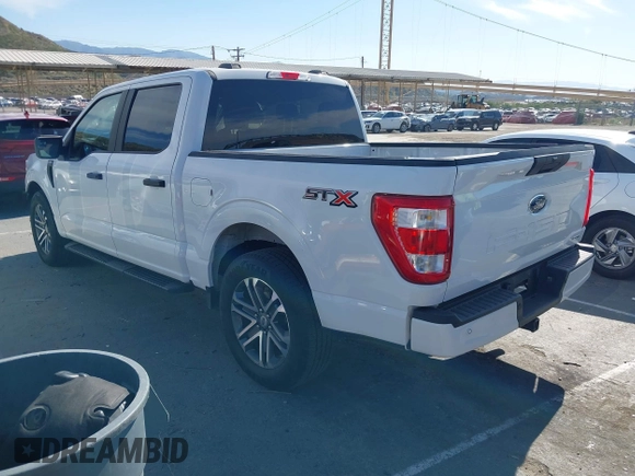 2021 Ford F-150 XL with VIN 1FTEW1CP2MKE42968, listed as a IAAI auction lot 42022454 with 32,908 mi miles. Bid and sale history available at carsss.com. Image 3.