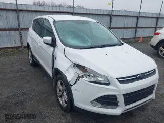 2015 Ford Escape SE with VIN 1FMCU9G9XFUB13185, listed as a IAAI auction lot 41506680 with 110,185 mi miles. Bid and sale history available at carsss.com. Image 6.