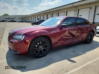 2019 Chrysler 300 Touring with VIN 2C3CCAAG1KH613575, listed as a Copart auction lot 59564495 with 85,680 mi miles and Salvage title. Bid and sale history available at DreamBid. Image 1.