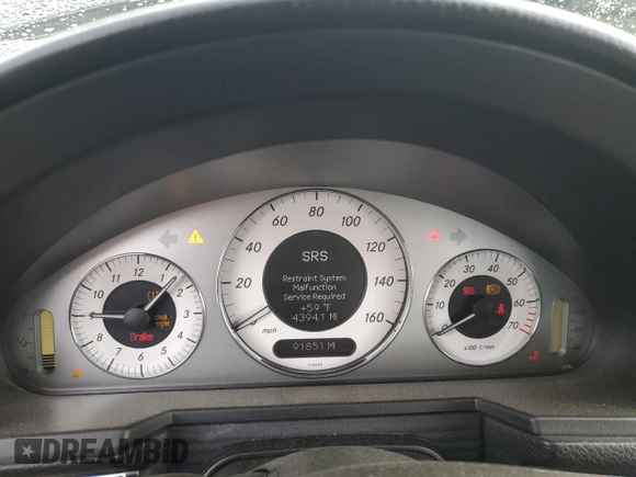 2008 Mercedes-Benz E-Class Sport 5.5L with VIN WDBUF72X48B328801, listed as a Copart auction lot 48592935 with 91,851 mi miles and Salvage Title. Bid and sale history available at carsss.com. Image 9.