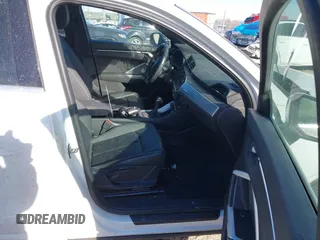 2019 Audi Q3 Premium with VIN WA1AECF34K1078362, listed as a IAAI auction lot 41274771 with 99,867 mi miles and . Bid and sale history available at DreamBid. Image 5.