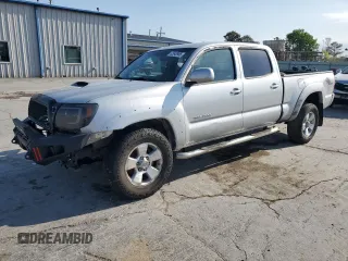 2007 Toyota Tacoma z VIN 5TEMU52N27Z381856, wystawiony jako Copart lot #52943985 z przebiegiem 241 481 mil mil oraz Szkoda całkowita • Salvage title. Historia ofert i sprzedaży dostępna na DreamBid. Obrazek 1.