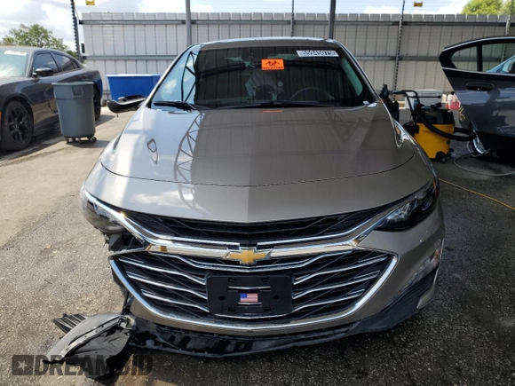 2024 Chevrolet Malibu LT with VIN 1G1ZD5ST2RF228438, listed as a Copart auction lot 55945075 with 26,159 mi miles and Clean Title. Bid and sale history available at DreamBid. Image 5.