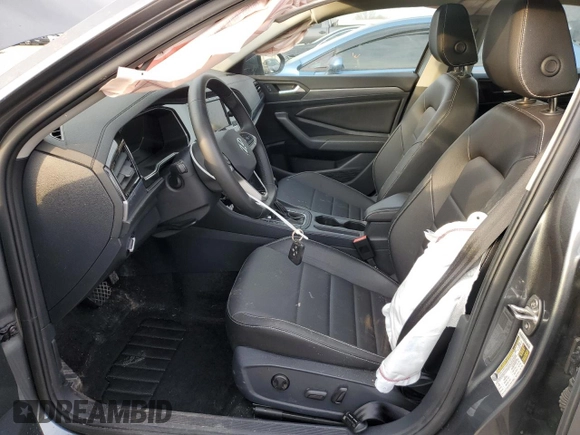 2024 Volkswagen Jetta SE with VIN 3VW7M7BU7RM020488, listed as a Copart auction lot 48544855 with 16,499 mi miles and Salvage title. Bid and sale history available at DreamBid. Image 7.