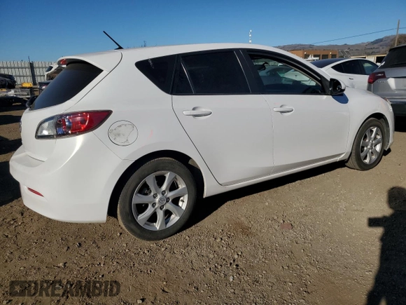 2011 Mazda 3 GX with VIN JM1BL1KF2B1467408, listed as a Copart auction lot 89204995 with 231,925 mi miles and Salvage Title. Bid and sale history available at carsss.com. Image 3.