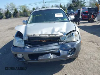 2006 Hyundai Santa Fe GLS with VIN KM8SC13D96U071585, listed as a IAAI auction lot 42005602 with 195,143 mi miles. Bid and sale history available at carsss.com. Image 11.