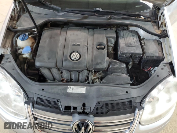 2010 Volkswagen Jetta S with VIN 3VWJX7AJ0AM002486, listed as a Copart auction lot 44624925 with 140,248 mi miles and Salvage title. Bid and sale history available at DreamBid. Image 11.