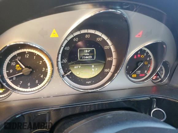 2011 Mercedes-Benz E 550 Luxury with VIN WDDHF7CB0BA492992, listed as a Copart auction lot 86627914 with 114,425 mi miles and Salvage Title. Bid and sale history available at DreamBid. Image 9.