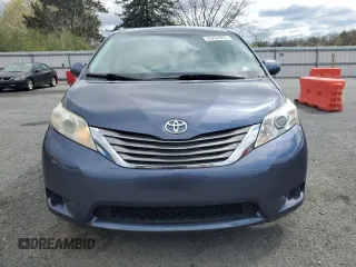 2013 Toyota Sienna LE with VIN 5TDJK3DC7DS067735, listed as a Copart auction lot 53234585 with 236,420 mi miles and Clean Title. Bid and sale history available at carsss.com. Image 5.