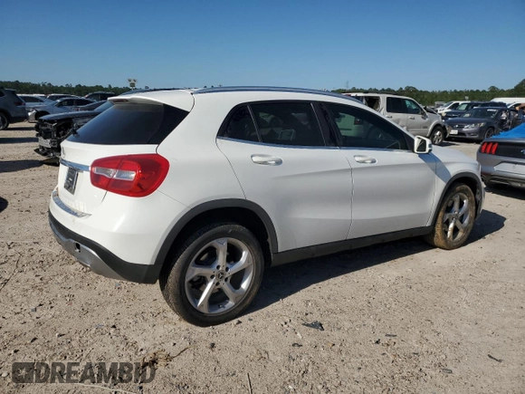 2019 Mercedes-Benz GLA 250 z VIN WDCTG4EB5KJ574983, wystawiony jako Copart lot #52256845 z przebiegiem 64 381 mil mil oraz Szkoda całkowita • Salvage title. Historia ofert i sprzedaży dostępna na DreamBid. Obrazek 3.