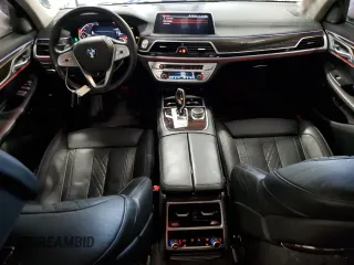 2020 BMW 7 Series 740i with VIN WBA7T2C09LCE11641, listed as a Copart auction lot 45896315 with 39,696 mi miles and Salvage Title. Bid and sale history available at carsss.com. Image 8.