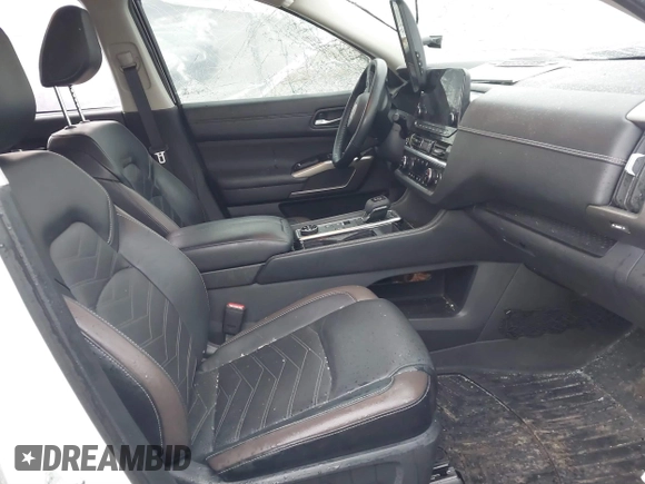 2023 Nissan Pathfinder Platinum с VIN 5N1DR3DJ6PC207668, выставлен на аукционе IAAI как лот 41532859 с пробегом 34 925 миль миль и . История ставок и продаж доступна на DreamBid. Изображение 5.