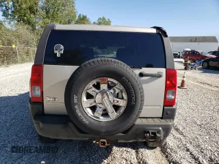 2007 Hummer H3 SUV with VIN 5GTDN13E178197183, listed as a Copart auction lot 70138664 with 254,603 mi miles and Clean Title. Bid and sale history available at carsss.com. Image 6.