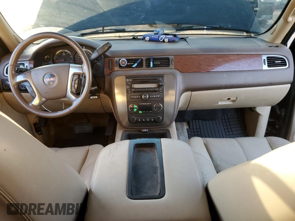 2007 GMC Yukon SLE with VIN 1GKFK13027R213094, listed as a Copart auction lot 84669324 with 0 mi miles and Salvage Title. Bid and sale history available at carsss.com. Image 8.