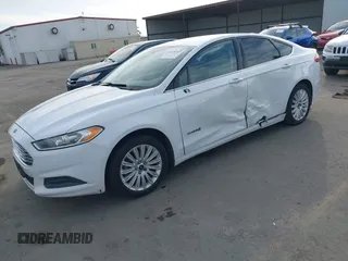 2014 Ford Fusion SE Hybrid with VIN 3FA6P0LU0ER114341, listed as a IAAI auction lot 41578347 with 191,527 mi miles. Bid and sale history available at carsss.com. Image 17.