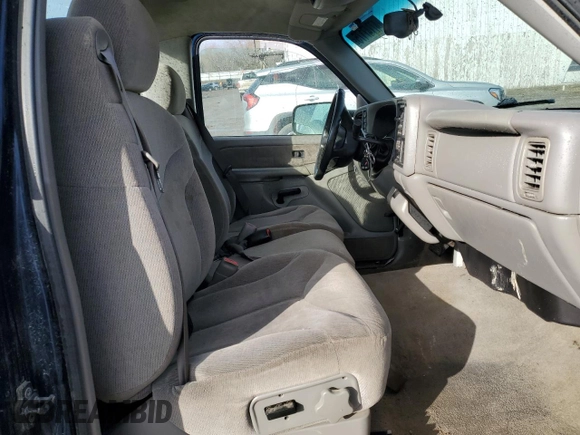 2000 GMC Sierra 1500 SLE with VIN 1GTEK14T3YZ223523, listed as a Copart auction lot 47747175 with 218,723 mi miles and Non Repairable. Bid and sale history available at DreamBid. Image 11.