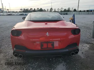 2019 Ferrari Portofino z VIN ZFF89FPA7K0241990, wystawiony jako Copart lot #87166084 z przebiegiem 5445 mil mil oraz Szkody całkowita. Historia ofert i sprzedaży dostępna na DreamBid. Obrazek 6.