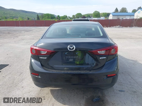 2017 Mazda 3 Touring z VIN 3MZBN1V74HM133565, wystawiony jako IAAI lot #42160836 z przebiegiem 104 997 mil mil oraz . Historia ofert i sprzedaży dostępna na DreamBid. Obrazek 16.