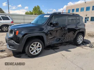 2017 Jeep Renegade Latitude z VIN ZACCJBBB4HPF38906, wystawiony jako Copart lot #56379205 z przebiegiem 65 908 mil mil oraz Szkody całkowita. Historia ofert i sprzedaży dostępna na DreamBid. Obrazek 1.