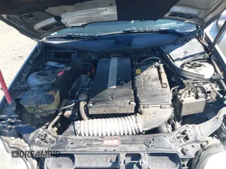 2005 Mercedes-Benz C 230 Kompressor z VIN WDBRF40J45F724055, wystawiony jako IAAI lot #42362897 z przebiegiem 234 922 mil mil oraz . Historia ofert i sprzedaży dostępna na DreamBid. Obrazek 10.