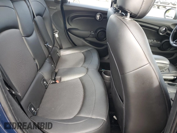 2015 MINI Hardtop 4 Door z VIN WMWXS5C5XFT831166, wystawiony jako Copart lot #78248204 z przebiegiem 69 459 mil mil oraz Szkoda całkowita • Salvage title. Historia ofert i sprzedaży dostępna na DreamBid. Obrazek 10.