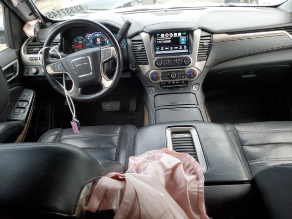 2019 GMC Yukon XL Denali with VIN 1GKS2HKJ1KR130489, listed as a Copart auction lot 42337145 with 93,495 mi miles and Salvage Title. Bid and sale history available at carsss.com. Image 8.