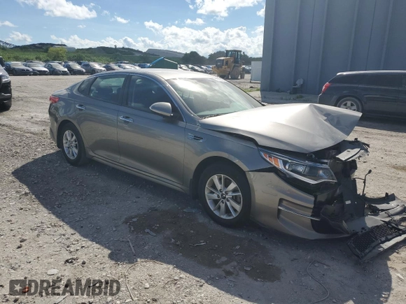 2017 Kia Optima LX z VIN 5XXGT4L37HG142309, wystawiony jako Copart lot #61533985 z przebiegiem 66 970 mil mil oraz Nie do naprawy • Non repairable. Historia ofert i sprzedaży dostępna na DreamBid. Obrazek 4.
