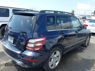 2014 Mercedes-Benz GLK 350 z VIN WDCGG5HB9EG278580, wystawiony jako IAAI lot #41702642 z przebiegiem 45 234 mil mil oraz . Historia ofert i sprzedaży dostępna na DreamBid. Obrazek 4.
