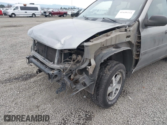 2006 Chevrolet TrailBlazer LS with VIN 1GNET16S766125165, listed as a IAAI auction lot 41449234 with 188,518 mi miles and . Bid and sale history available at DreamBid. Image 6.