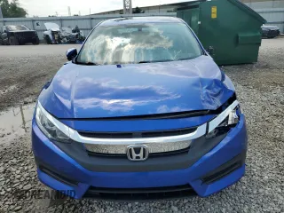 2017 Honda Civic EX z VIN 19XFC2F7XHE070612, wystawiony jako Copart lot #60177335 z przebiegiem 85 443 mil mil oraz Szkoda całkowita • Salvage title. Historia ofert i sprzedaży dostępna na DreamBid. Obrazek 5.