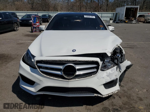 2014 Mercedes-Benz E E 350 Luxury with VIN WDDHF8JB2EA917271, listed as a Copart auction lot 53090105 with 198,839 mi miles and Salvage Title. Bid and sale history available at carsss.com. Image 5.