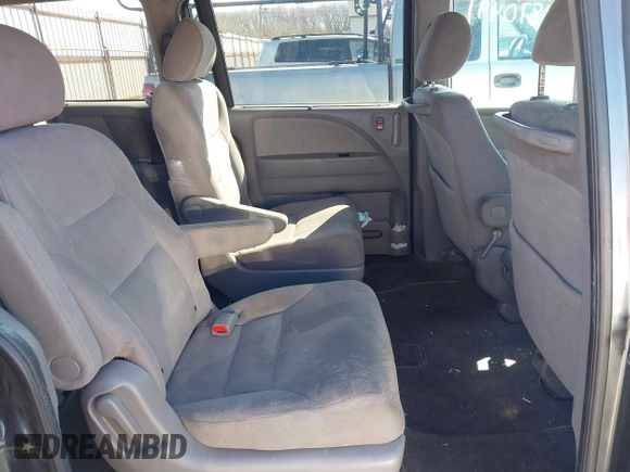2010 Honda Odyssey EX z VIN 5FNRL3H44AB076668, wystawiony jako IAAI lot #41870491 z przebiegiem 194 387 mil mil oraz . Historia ofert i sprzedaży dostępna na DreamBid. Obrazek 8.